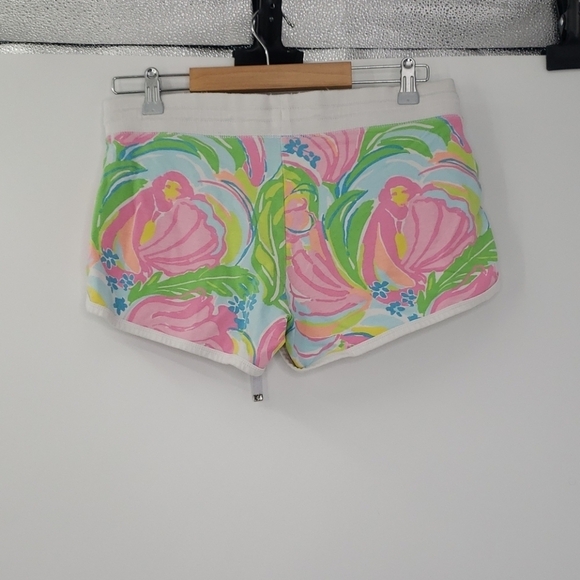 Lilly Pulitzer Summers Somewhere Jogger Shorts - Picture 2 of 7